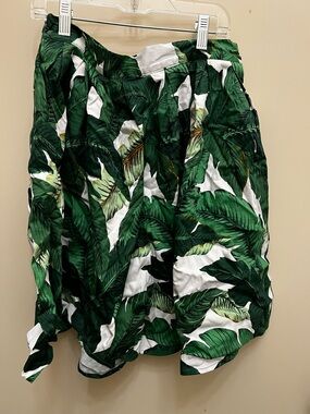 Tropical Leaf Print Skirt - Green & White
